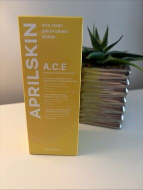 Vita Kojic A.C.E Brightening Serum -APRILSKIN new and unopened